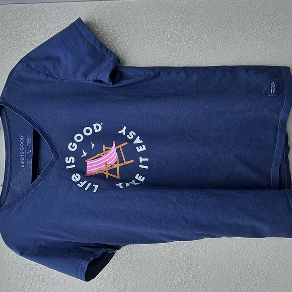 Life is Good Take It Easy Beach Chair Graphic Tee - Picture 2 of 5